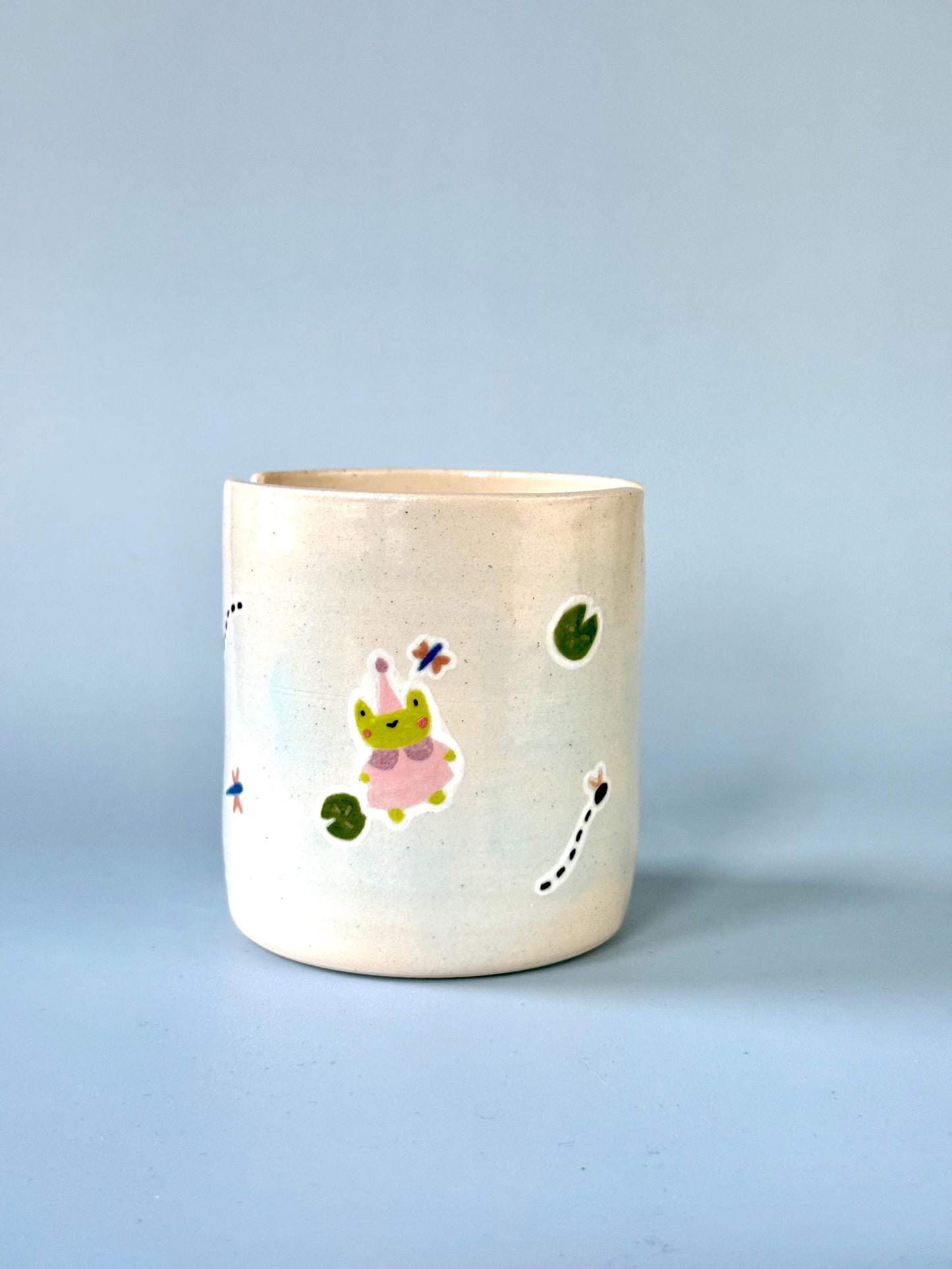 Multiple Frogs Sticker Effect Paintbrush Pot / Paint Water Cup